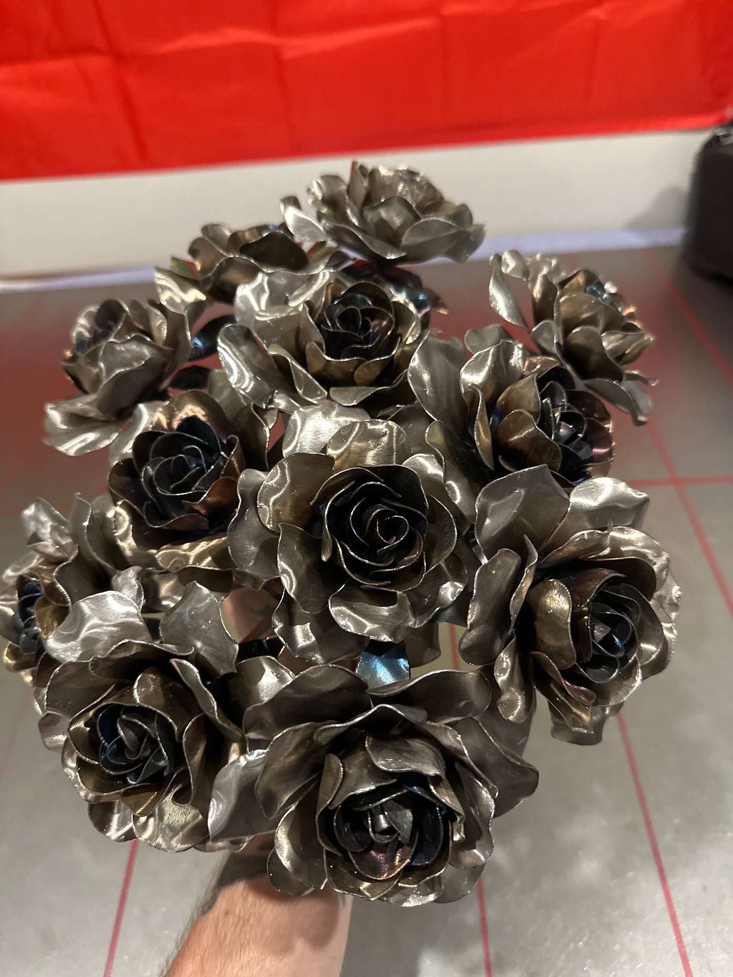 Bouquet of 12 roses
